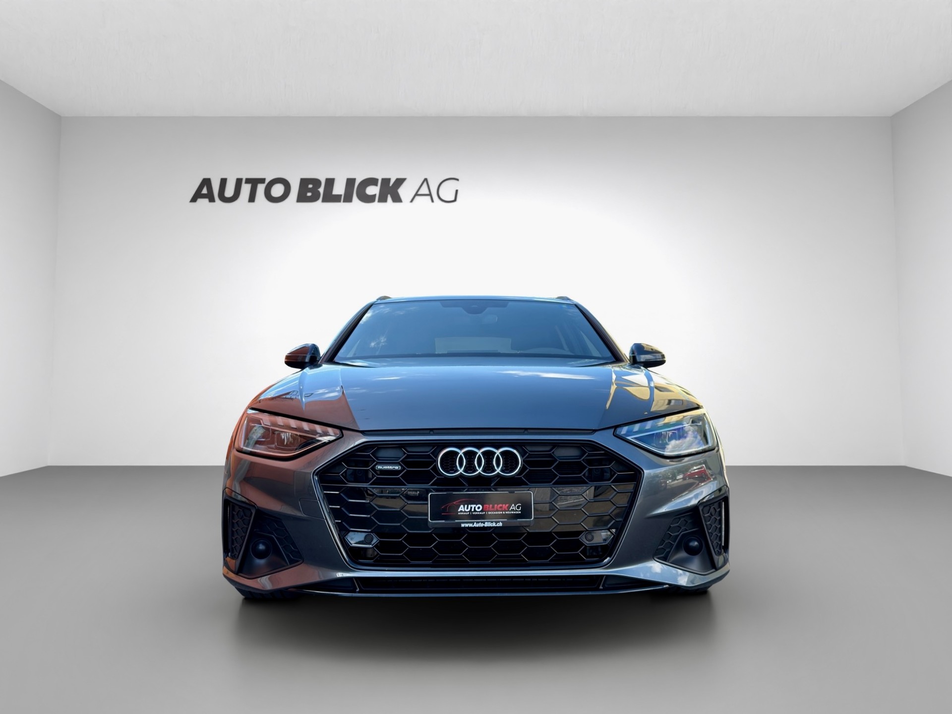 AUDI A4 Avant 40 TDI S line Attraction quattro S-tronic-showroom-element-2