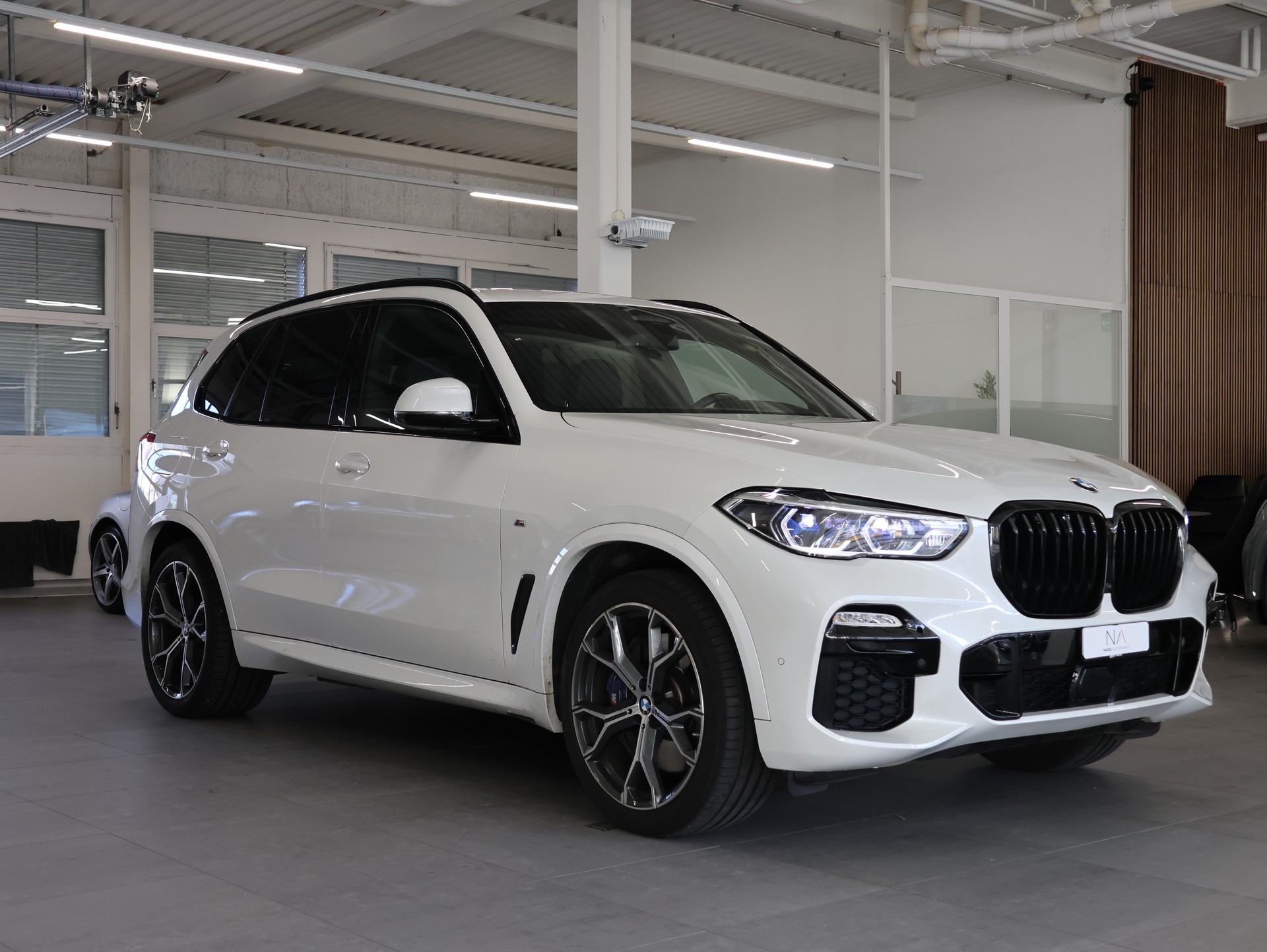 BMW X5 xDrive45e M Sport Steptronic *MASSAGESITZE*-showroom-element-1