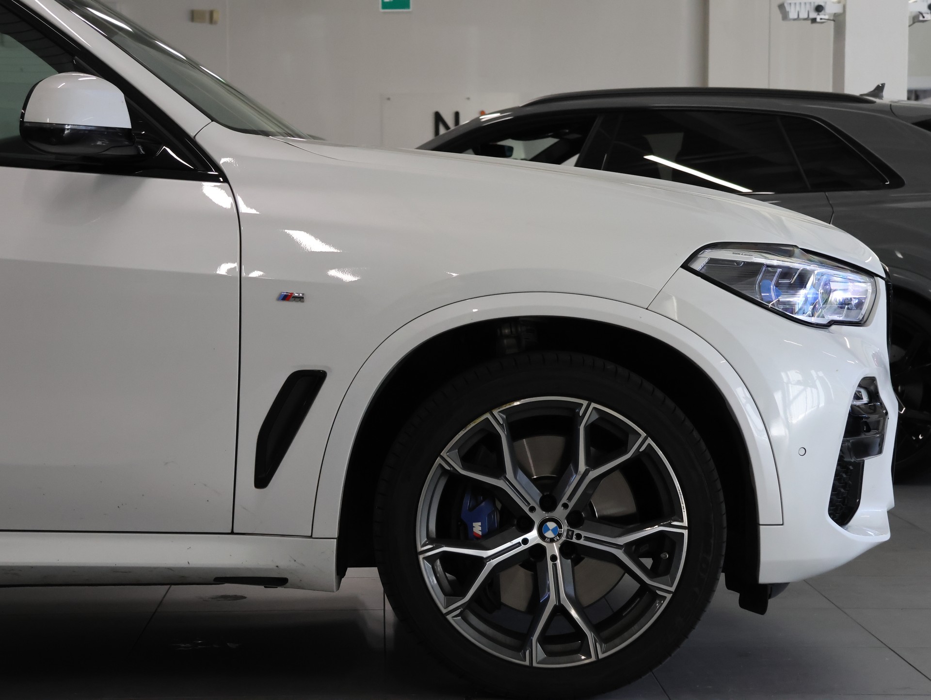 BMW X5 xDrive45e M Sport Steptronic *MASSAGESITZE*-image-11