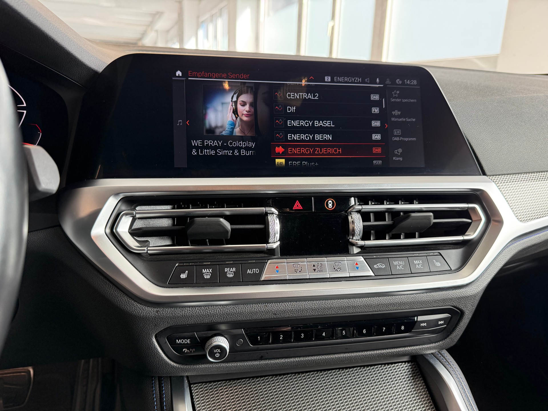 BMW 420i xDrive Coupé M Sport Steptronic-image-8