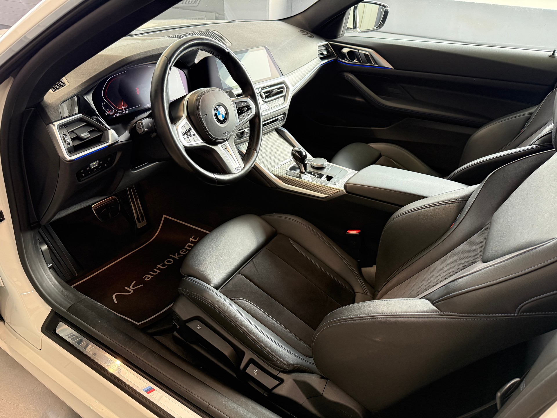 BMW 420i xDrive Coupé M Sport Steptronic-image-6