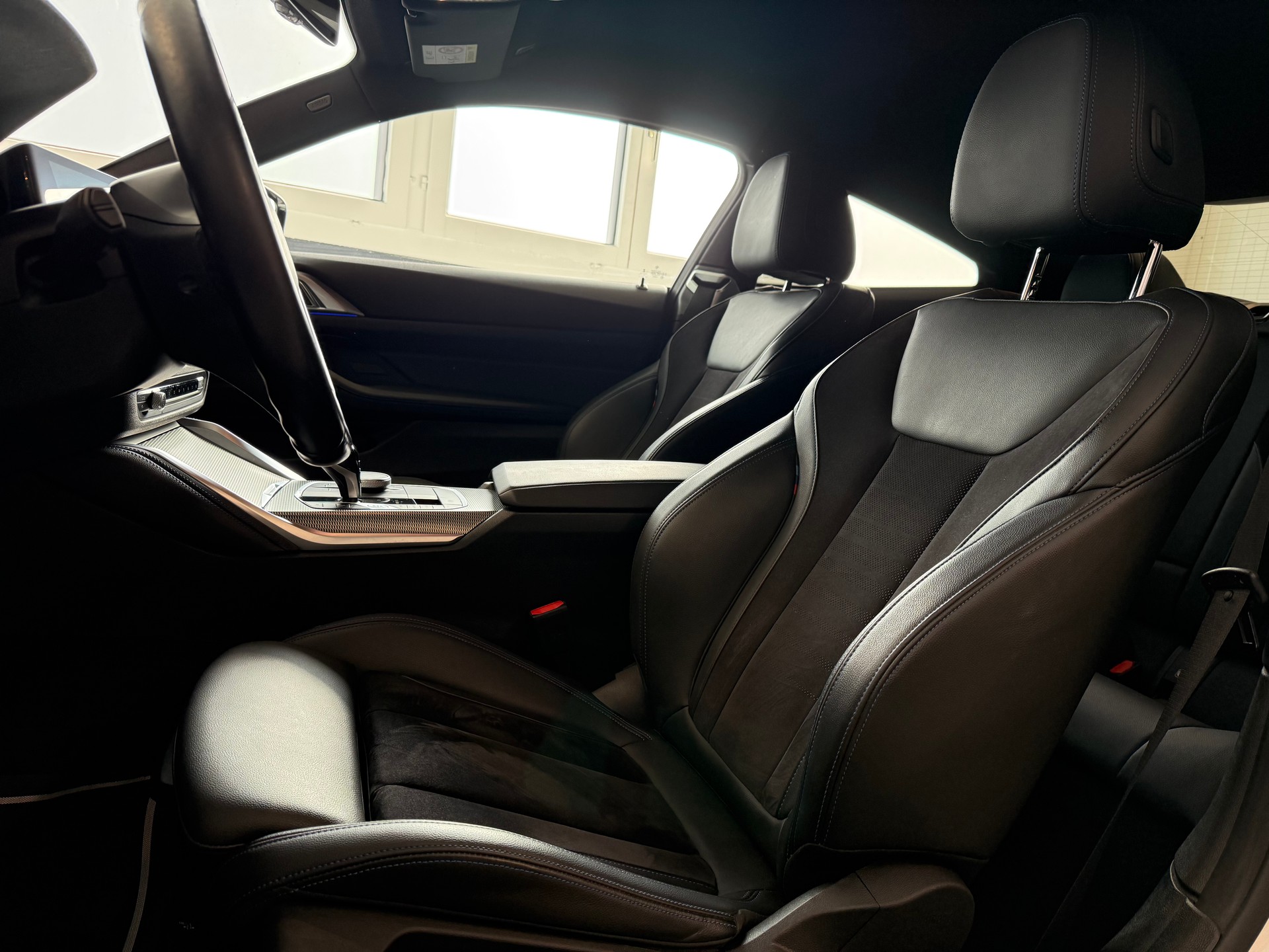 BMW 420i xDrive Coupé M Sport Steptronic-image-14