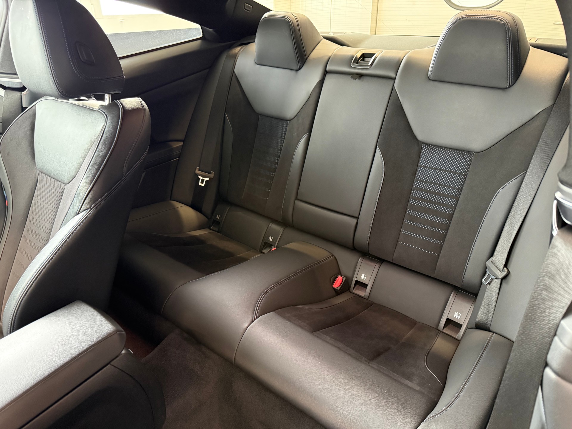 BMW 420i xDrive Coupé M Sport Steptronic-image-15