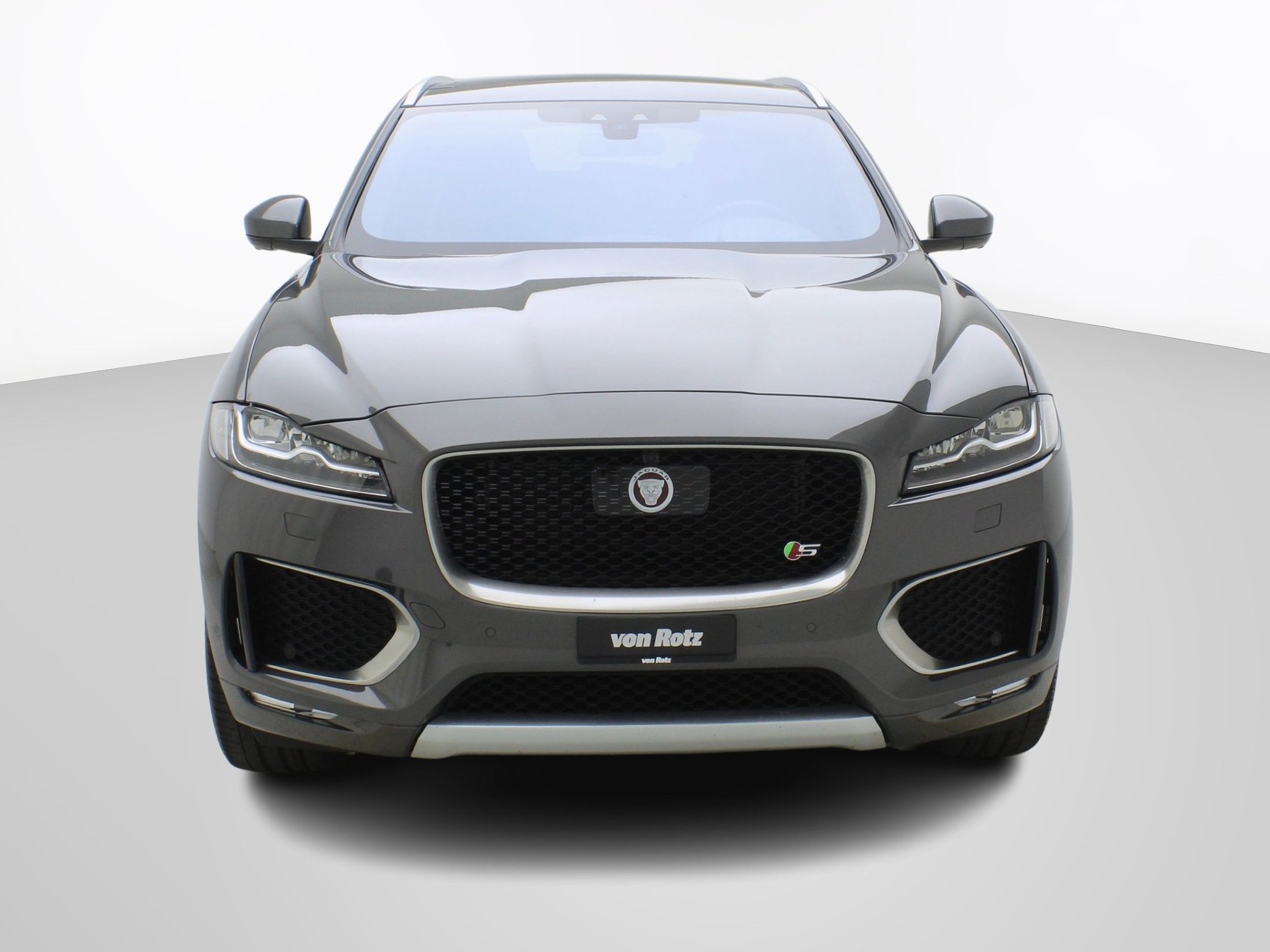 JAGUAR F-Pace 3.0 V6 S/C S AWD-image-5