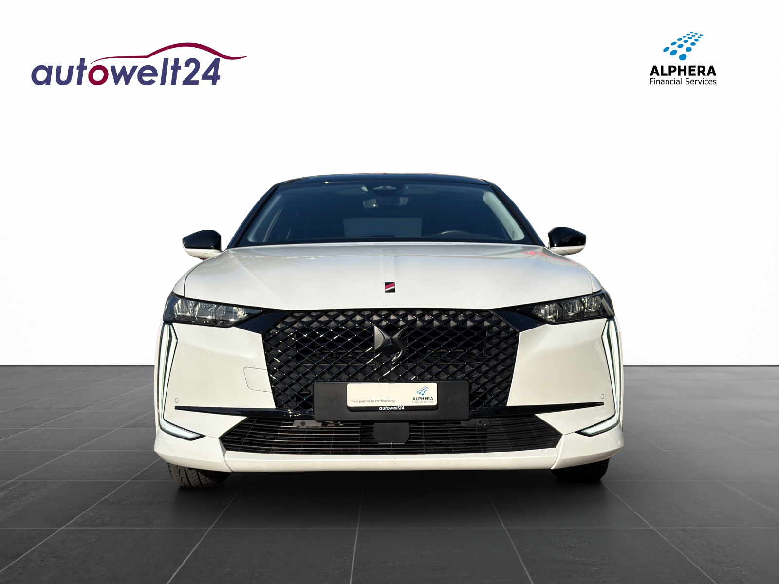 DS AUTOMOBILES DS 4 1.2 Pure Tech Ligne Noire EAT8-showroom-element-1