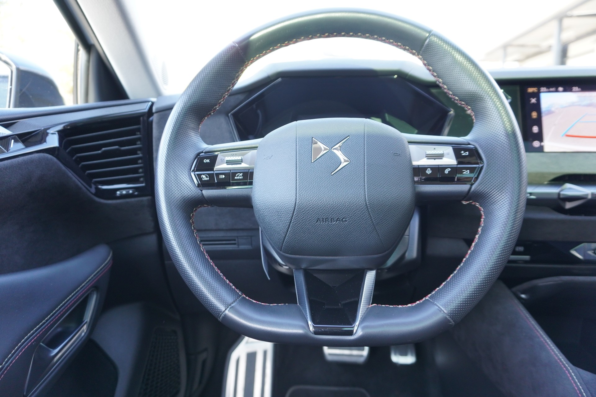 DS AUTOMOBILES DS 4 1.2 Pure Tech Ligne Noire EAT8-image-15