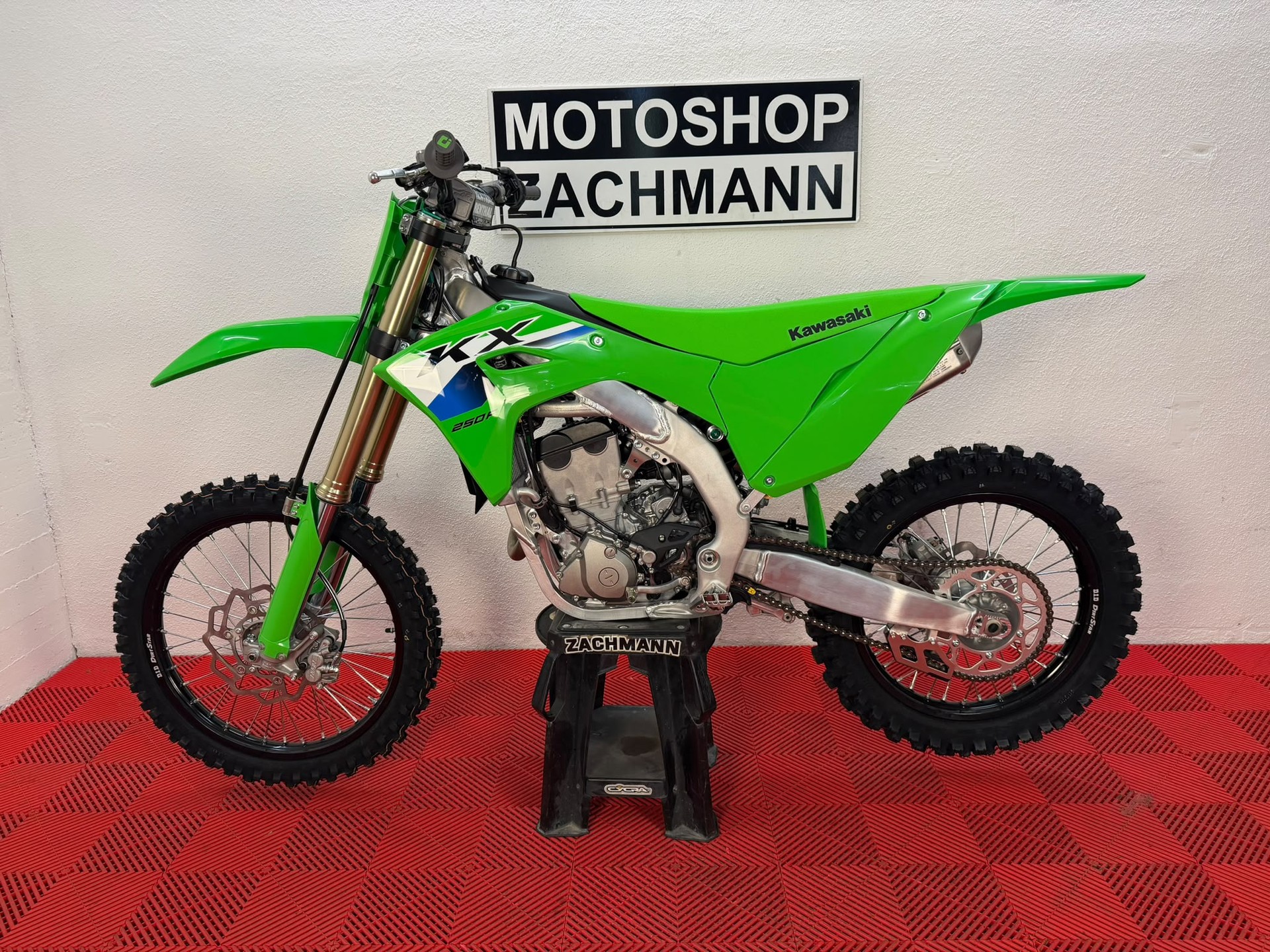 KAWASAKI KX 250 F 2027-image-3