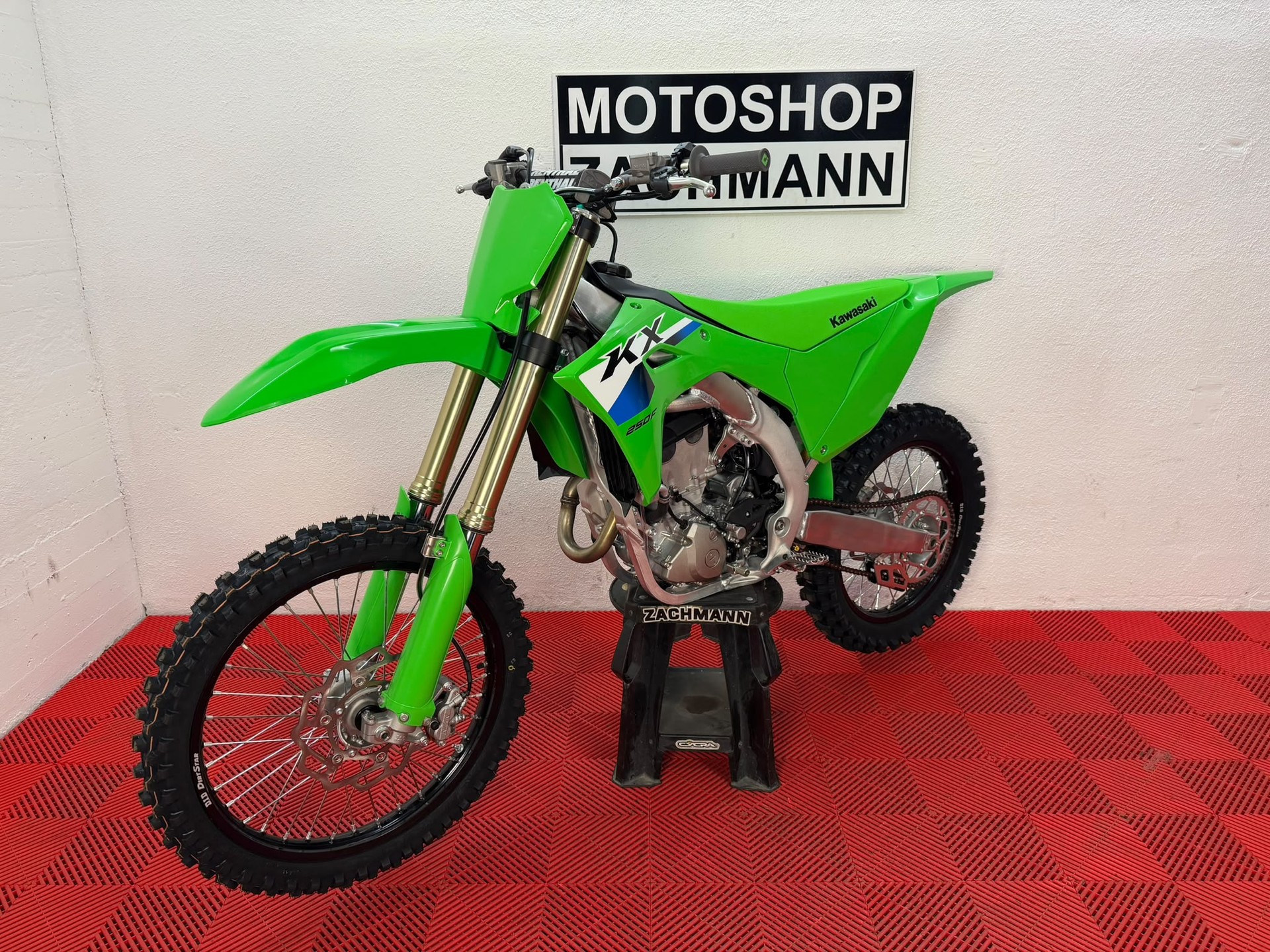 KAWASAKI KX 250 F 2027-image-1