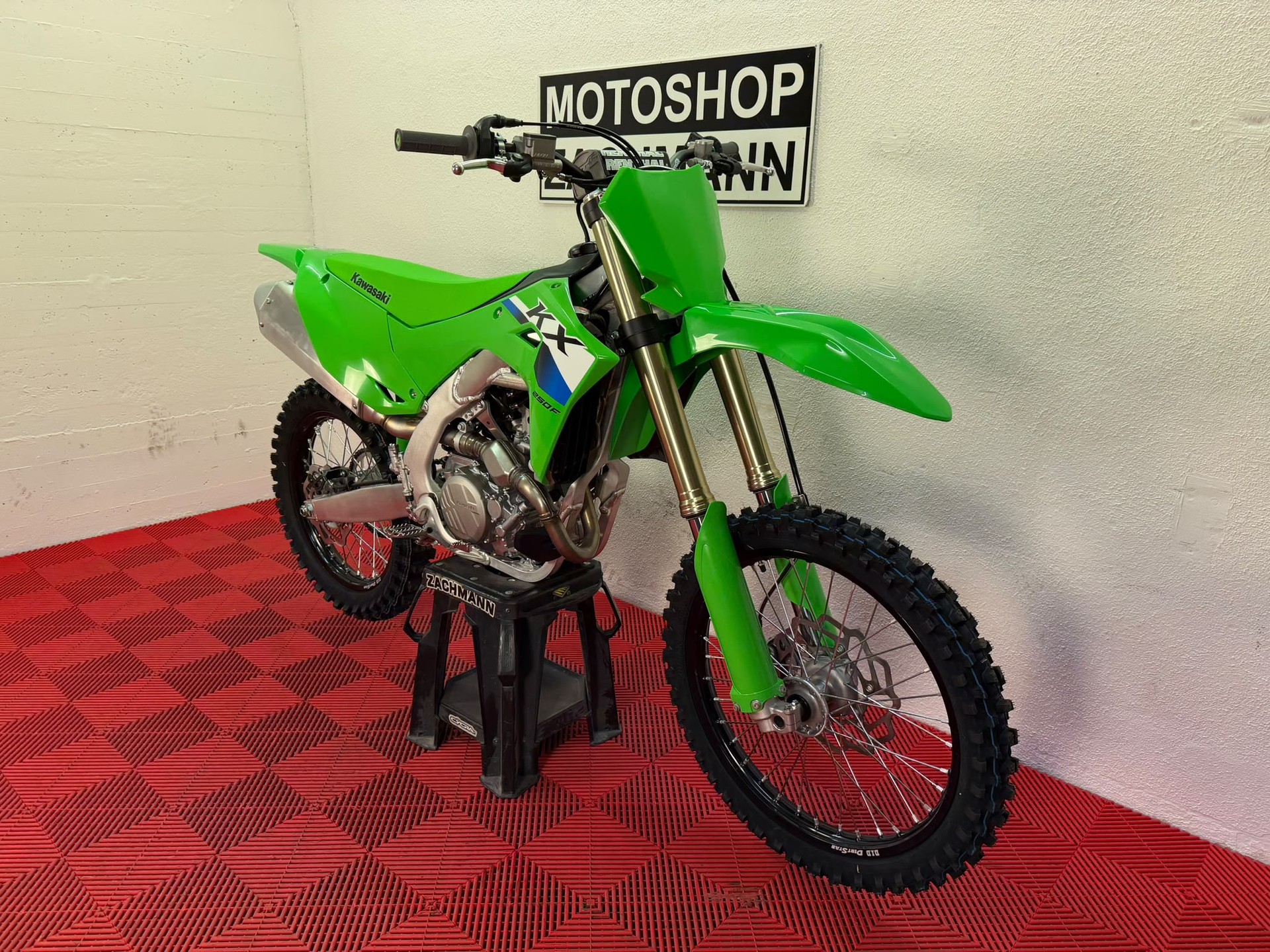 KAWASAKI KX 250 F 2027-image-2
