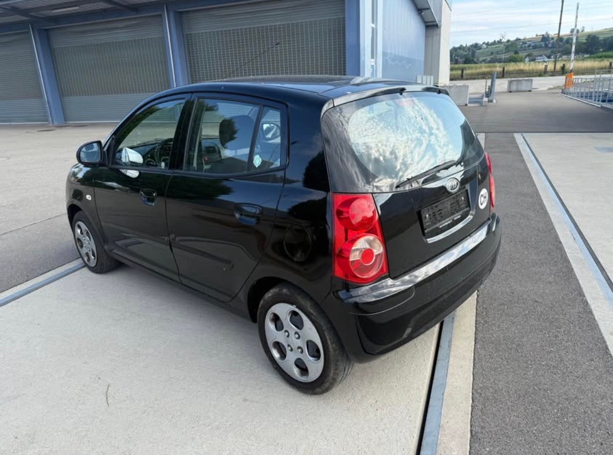 KIA Picanto 1.1 Style-image-2