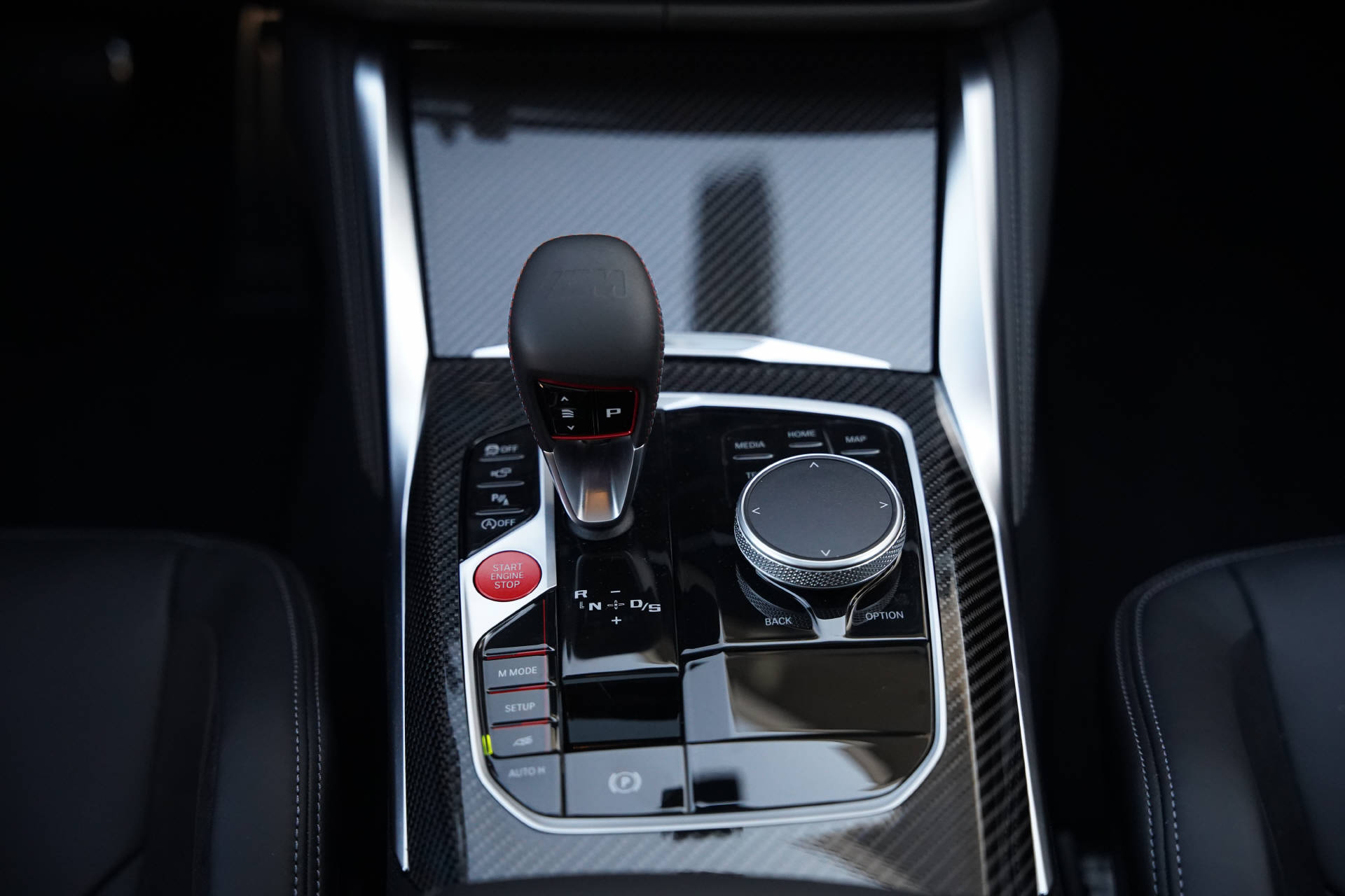 BMW M3 Competition M xDrive LCI-image-13