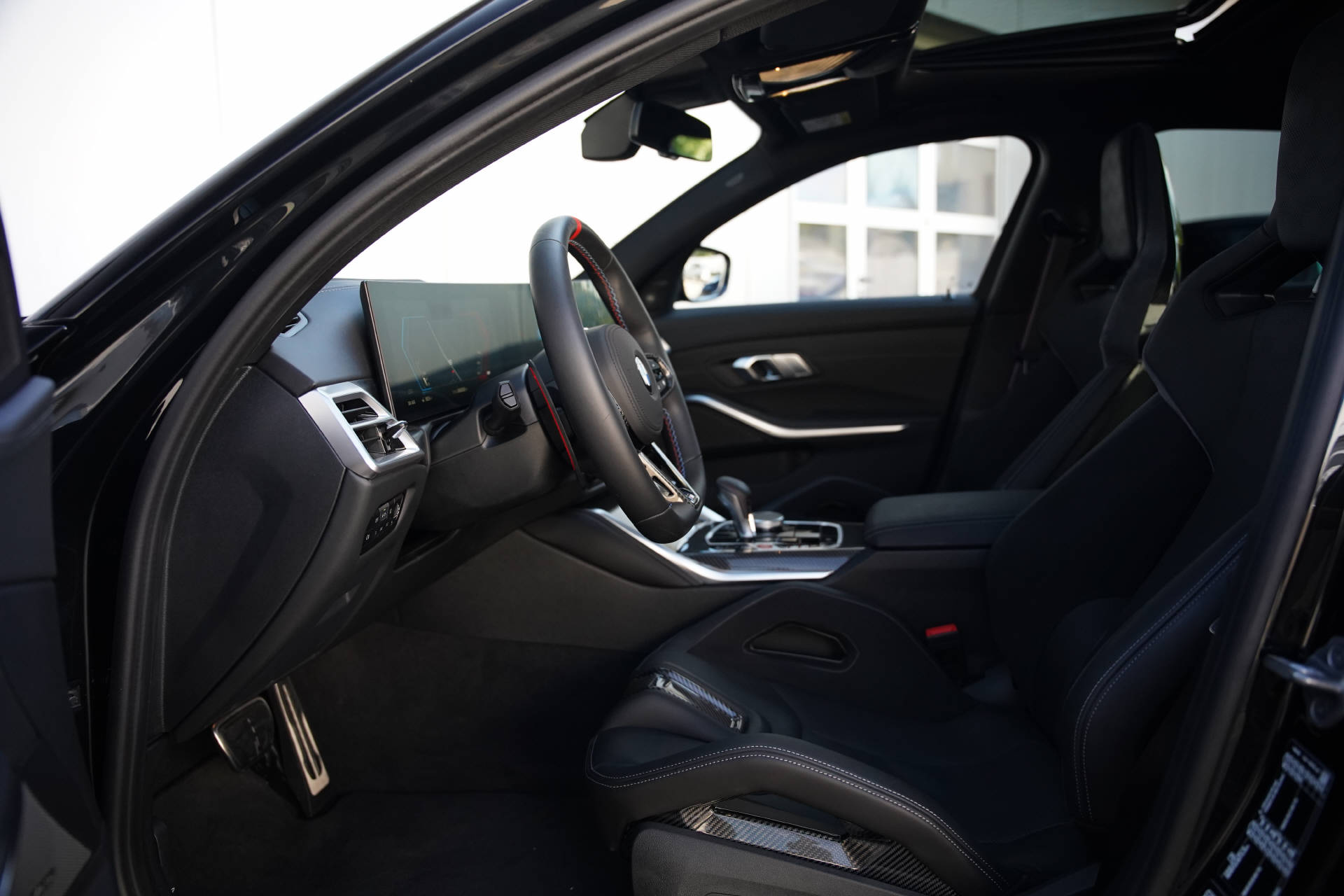 BMW M3 Competition M xDrive LCI-image-7