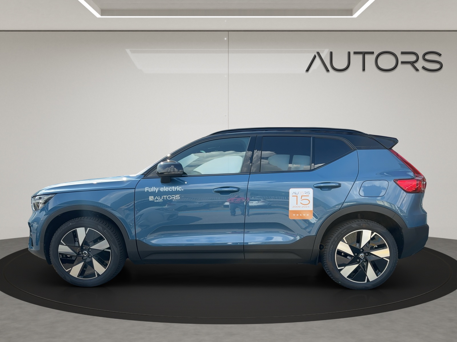 VOLVO XC40 Recharge E80 82kWh Plus RWD-showroom-element-2