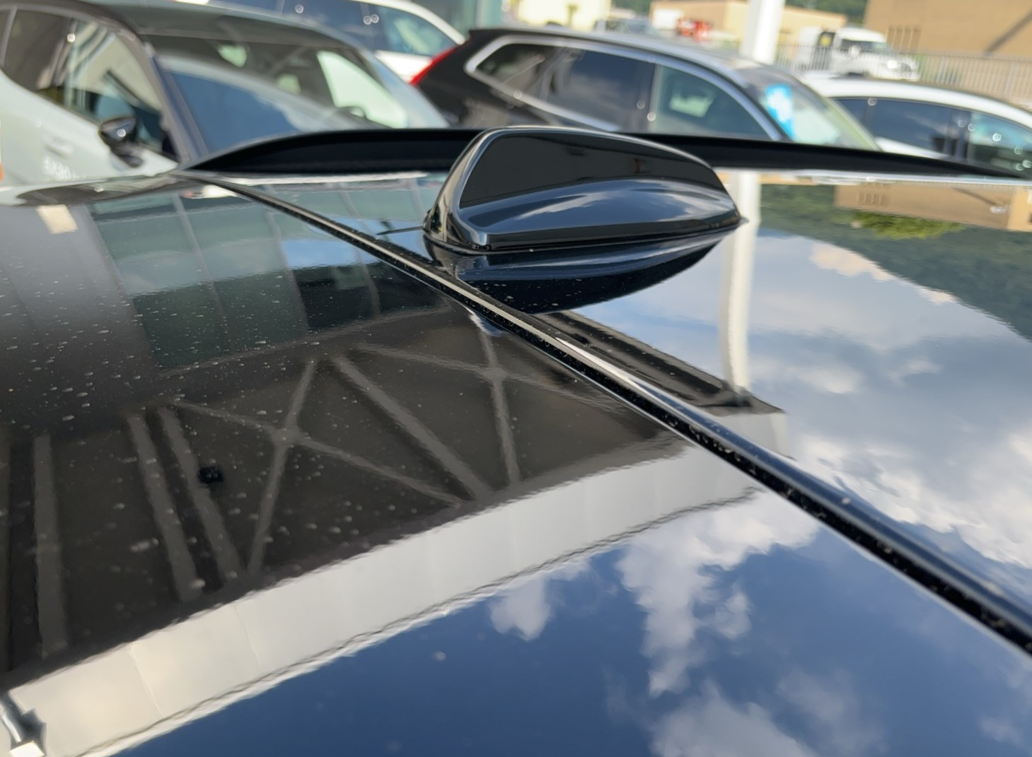 VOLVO XC40 Recharge E80 82kWh Plus RWD-image-17