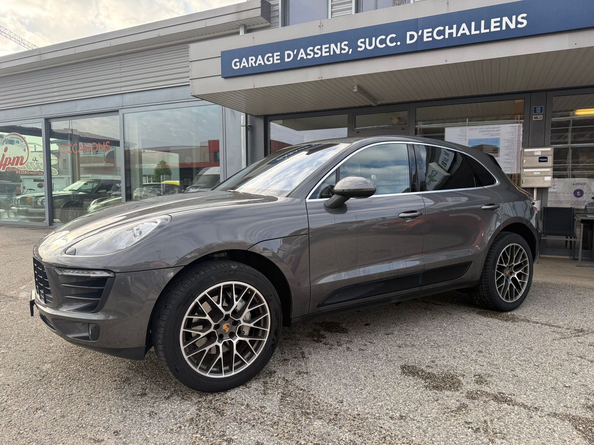 PORSCHE Macan S PDK-image-2