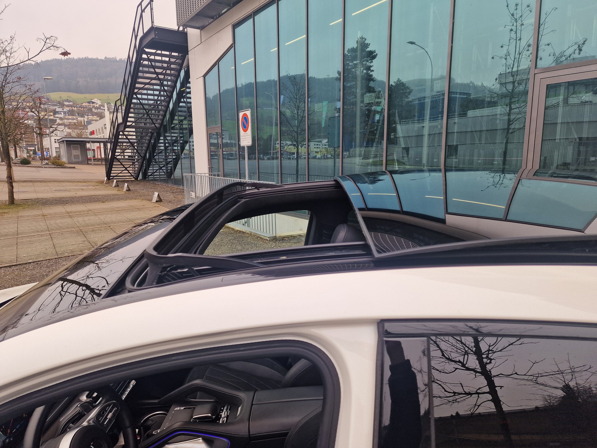 MERCEDES-BENZ GLE Coupé 53 AMG 4Matic+ Speedshift-image-3
