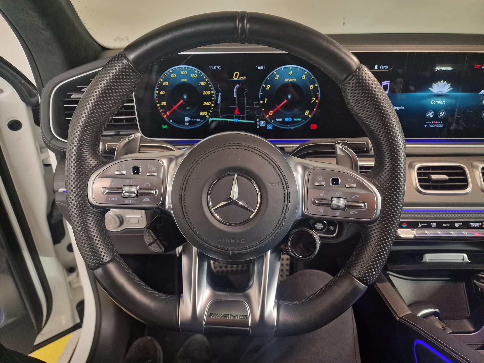 MERCEDES-BENZ GLE Coupé 53 AMG 4Matic+ Speedshift-image-8