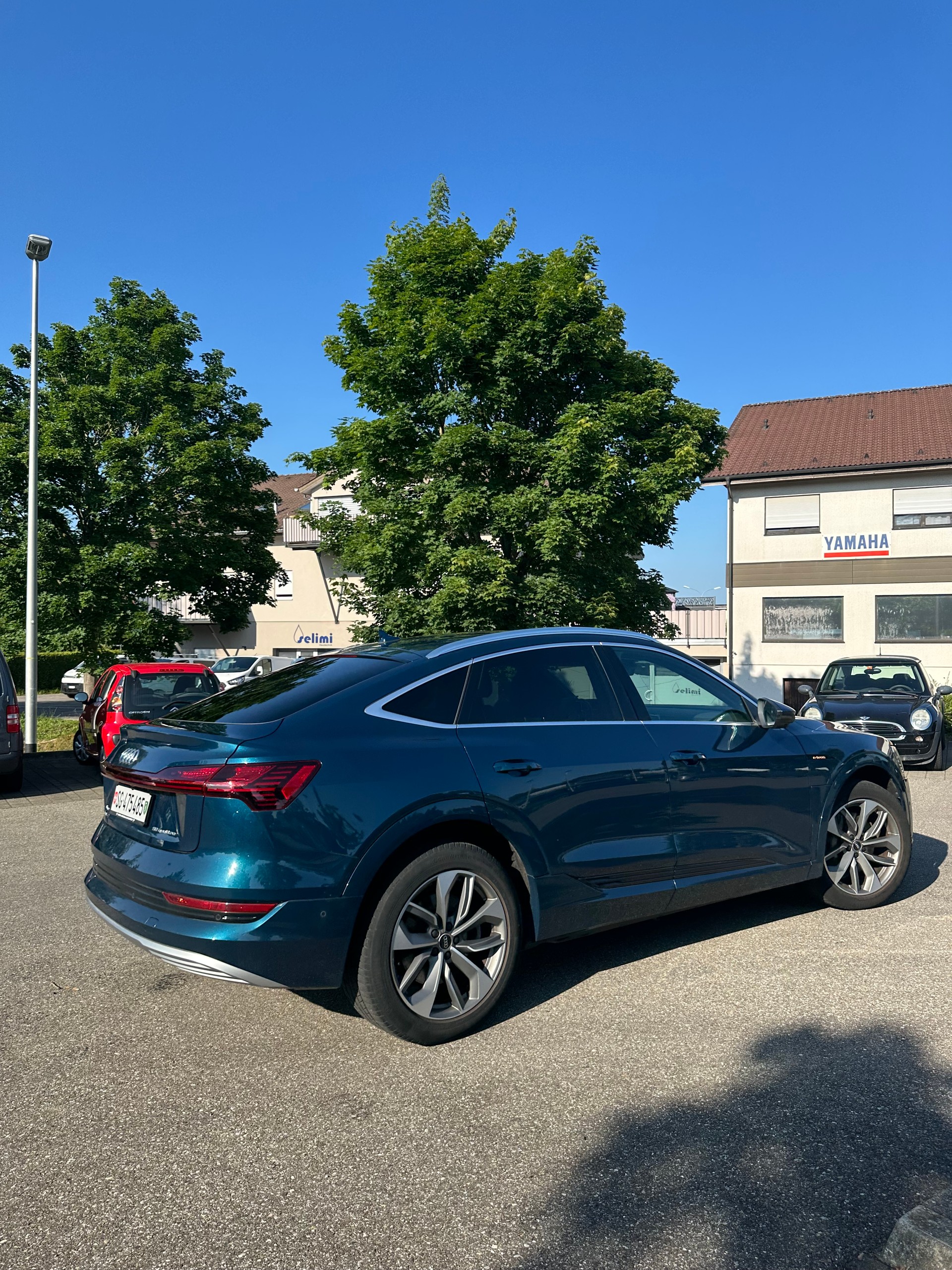 AUDI e-tron 50 Sportback quattro-image-6