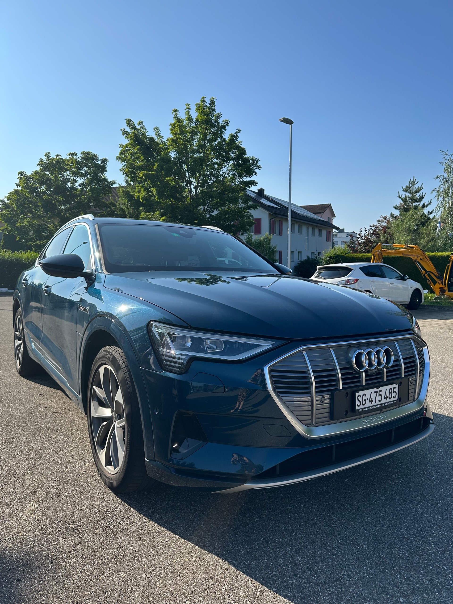 AUDI e-tron 50 Sportback quattro-image-1