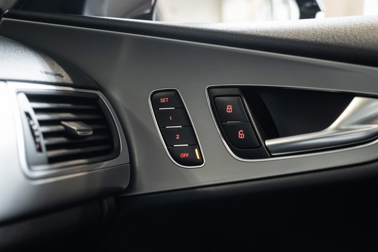 AUDI A7 Sportback 3.0 TDI quattro S-tronic-image-23
