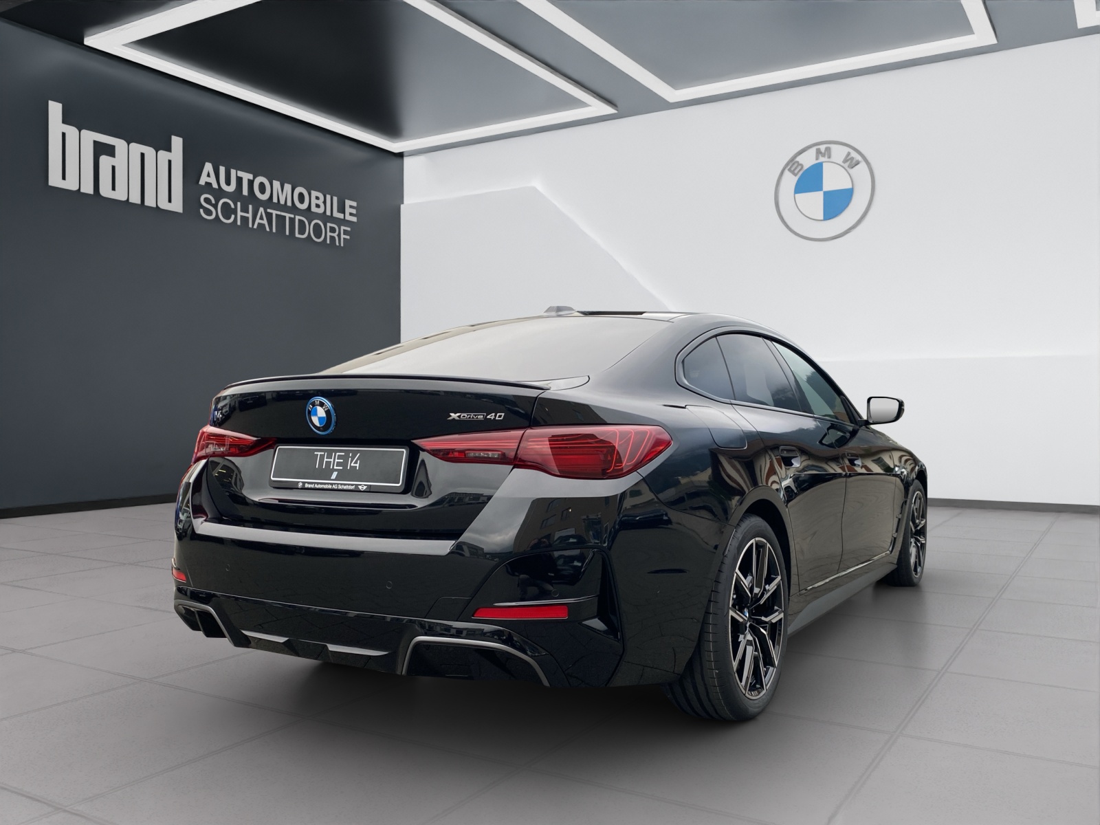 BMW i4 xDrive40-image-4