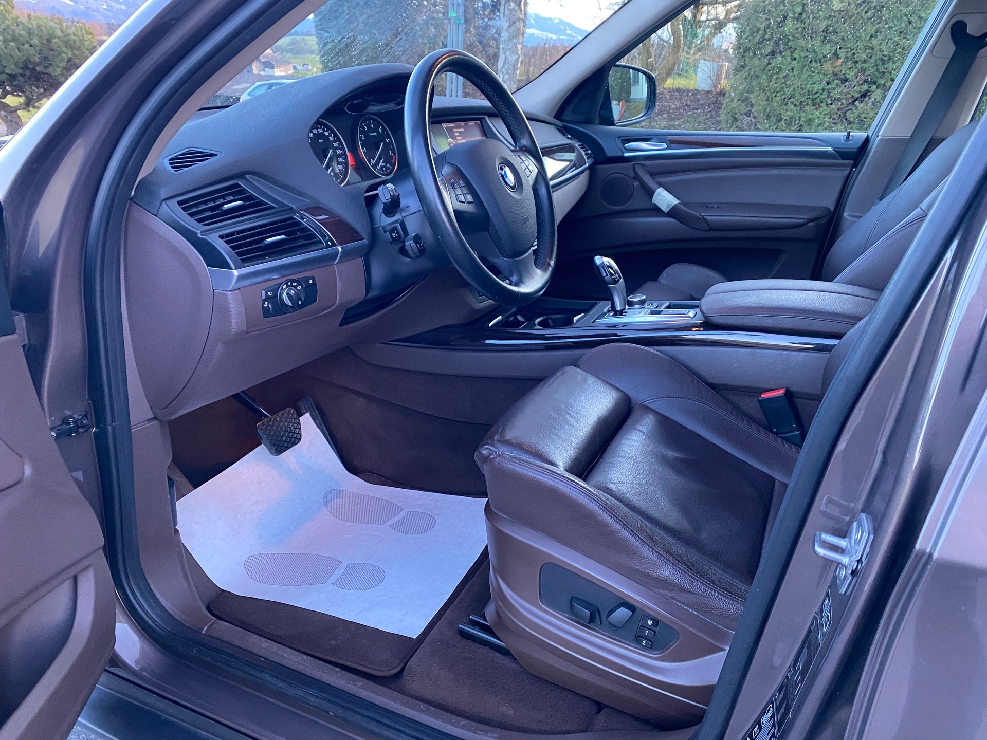 BMW X5 xDrive 35i Steptronic-image-12