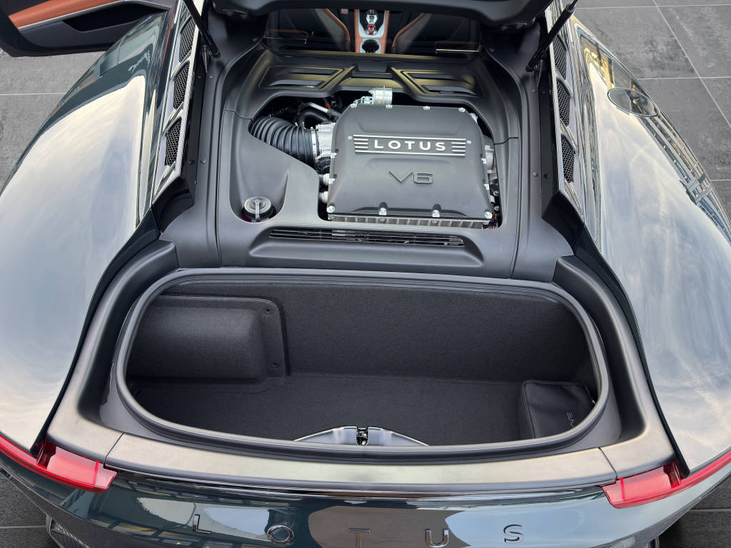 LOTUS Emira V6 SE-image-15