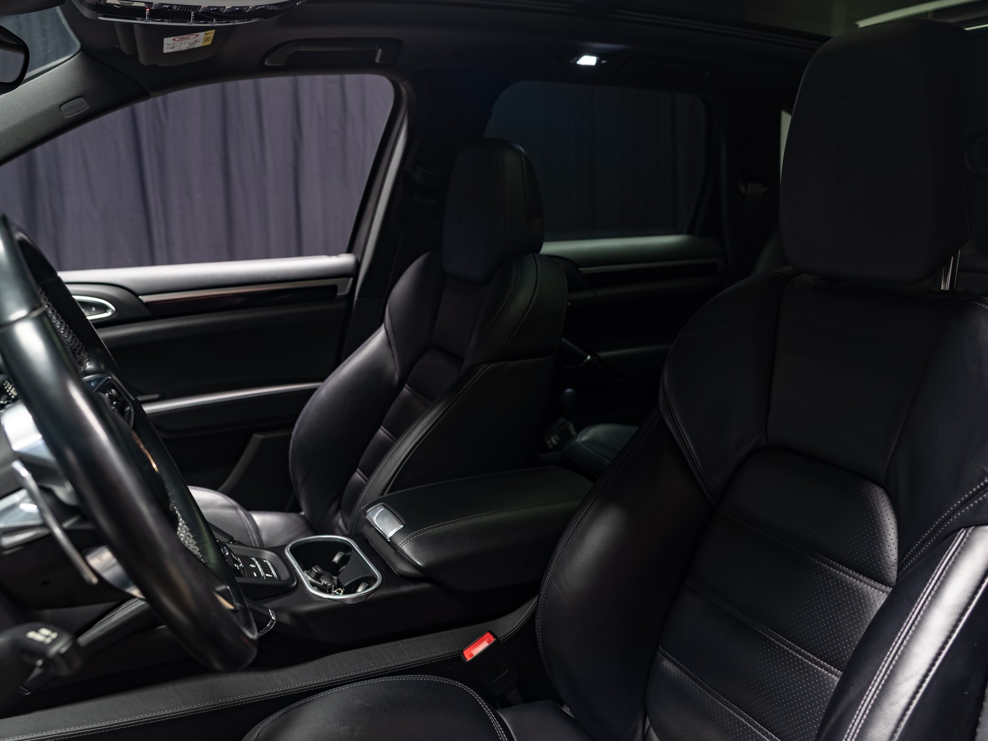 PORSCHE Cayenne S Diesel-image-7