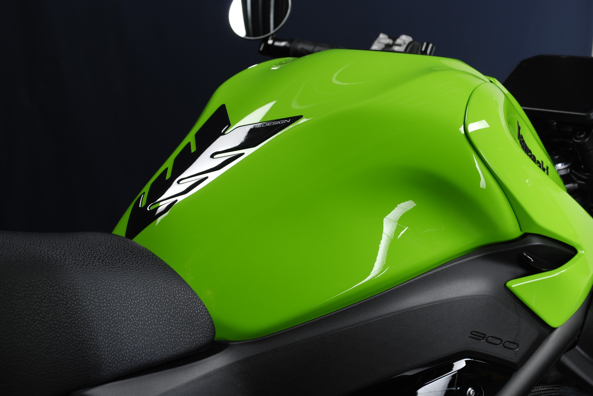 KAWASAKI Z 900 (70kW) MY26 - Sonderumbau Racing green-image-2
