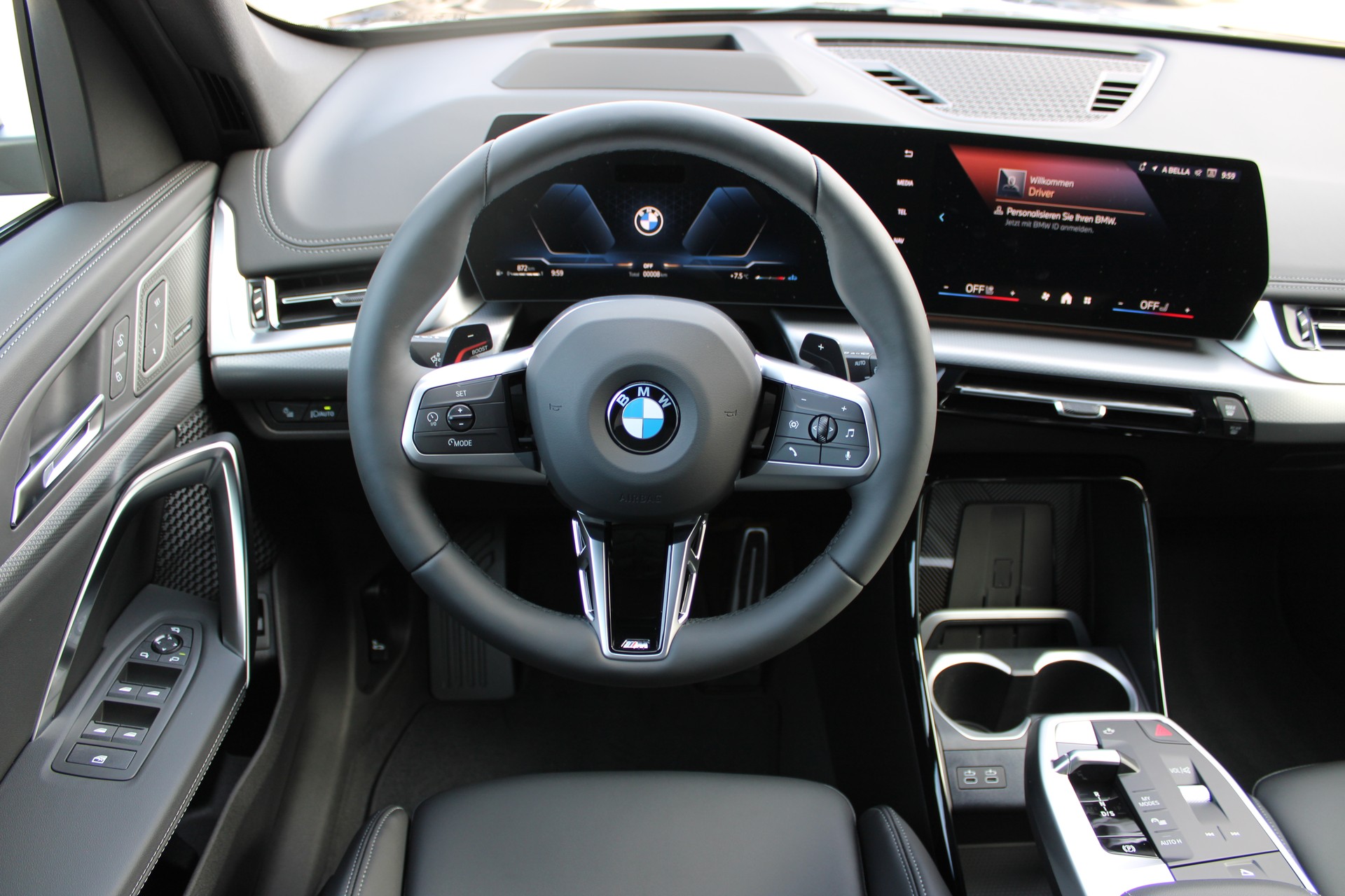 BMW X1 xDrive 20d 48V M Sport-image-16