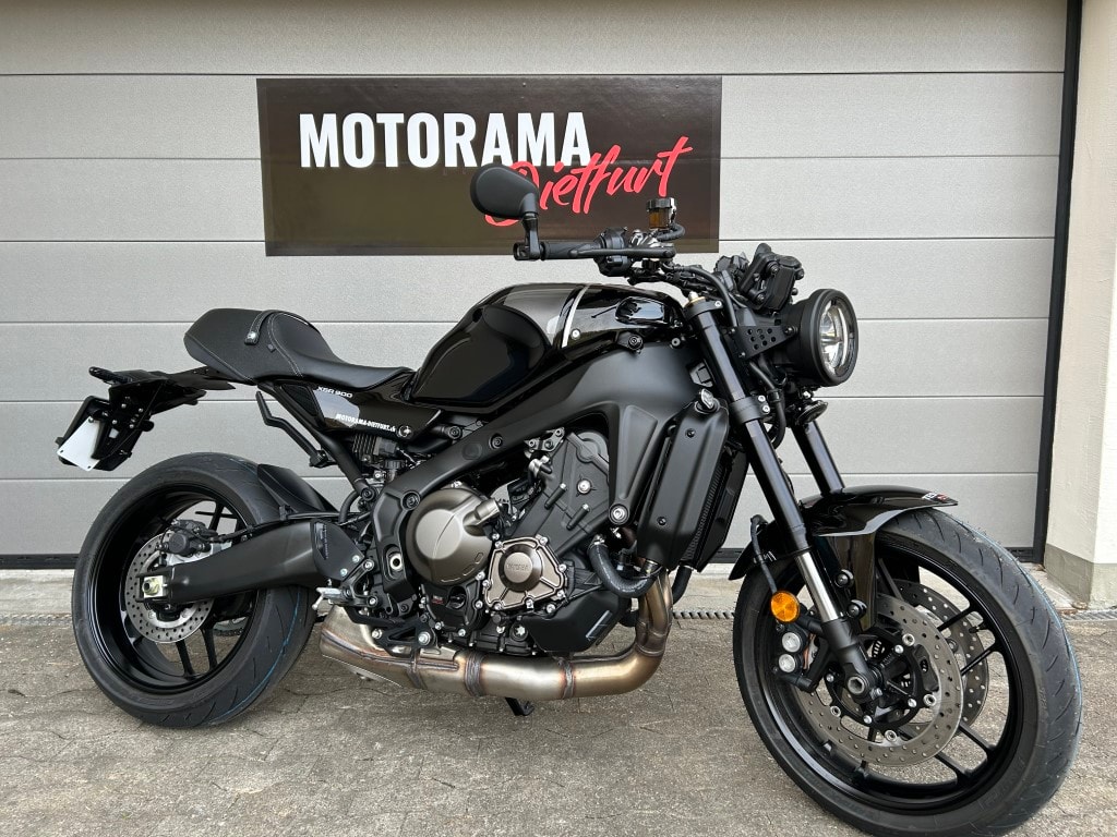 YAMAHA XSR 900-image-1