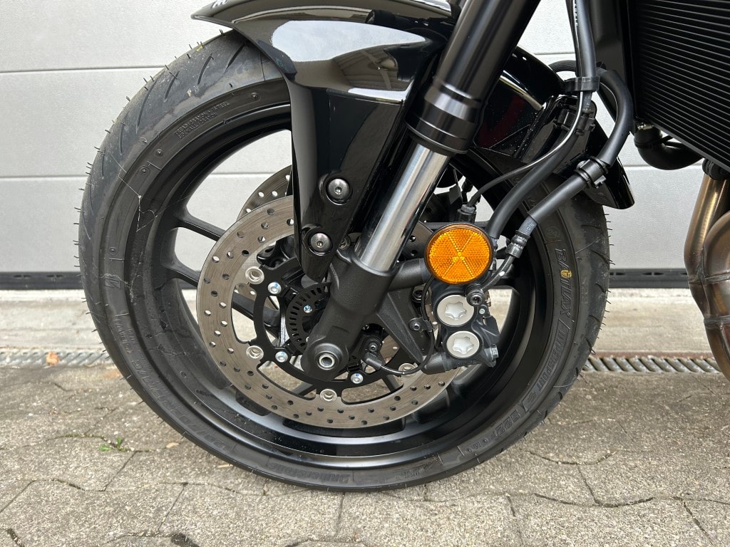 YAMAHA XSR 900-image-9