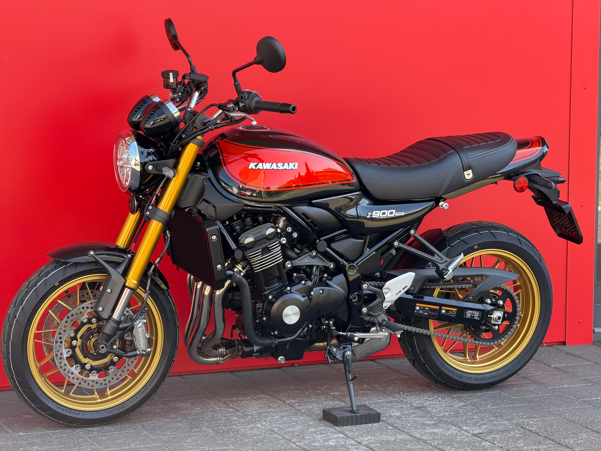 KAWASAKI Z 900 RS SE-image-4