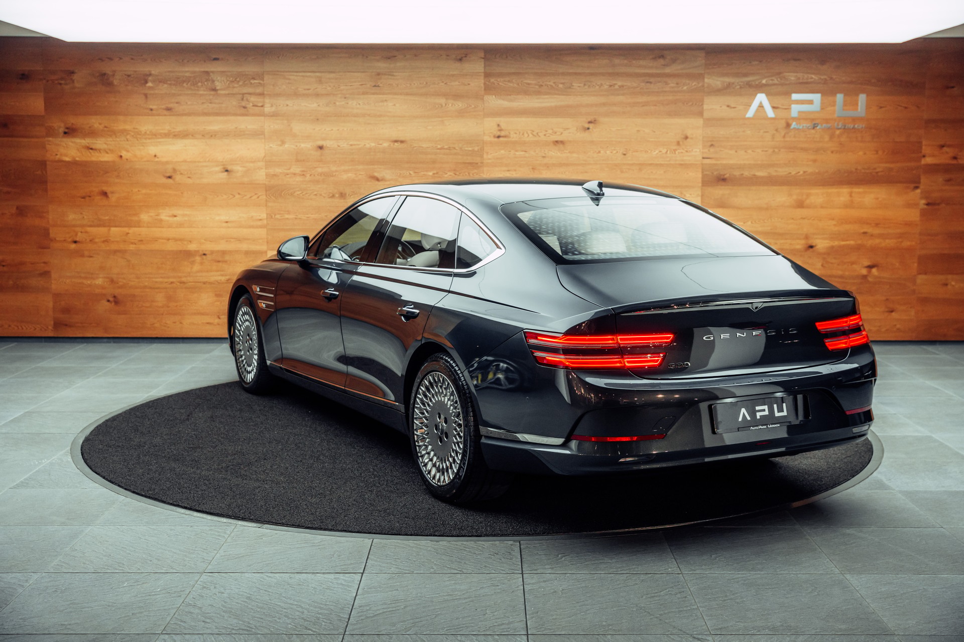 GENESIS G80 Electrificed Luxury 87,2kWh AWD-showroom-element-2