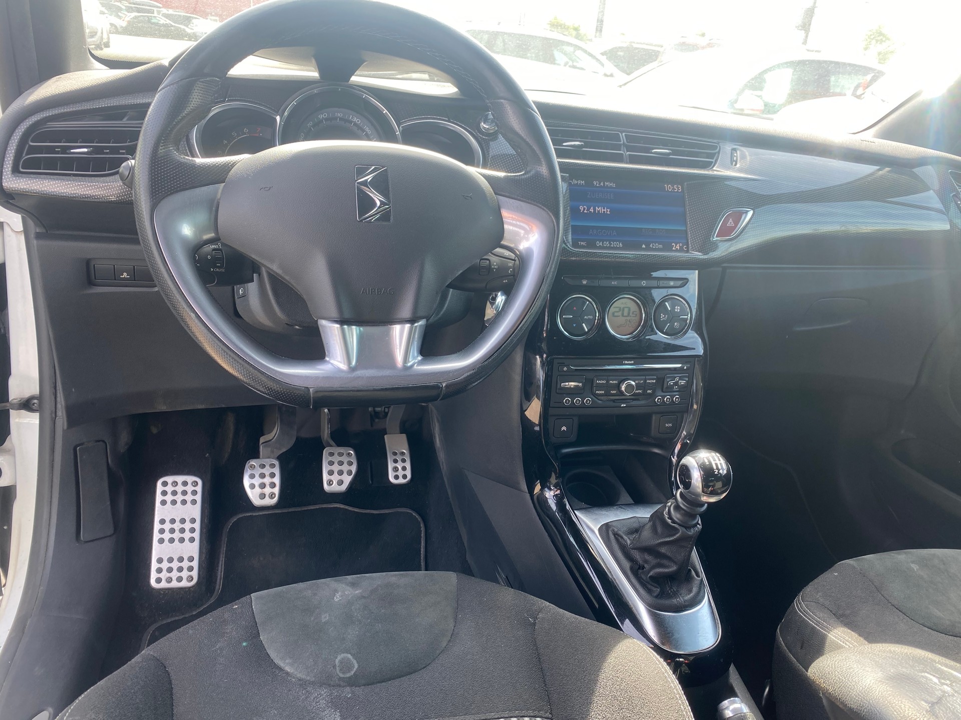 DS AUTOMOBILES DS3 1.6 THP Sport Chic-image-8