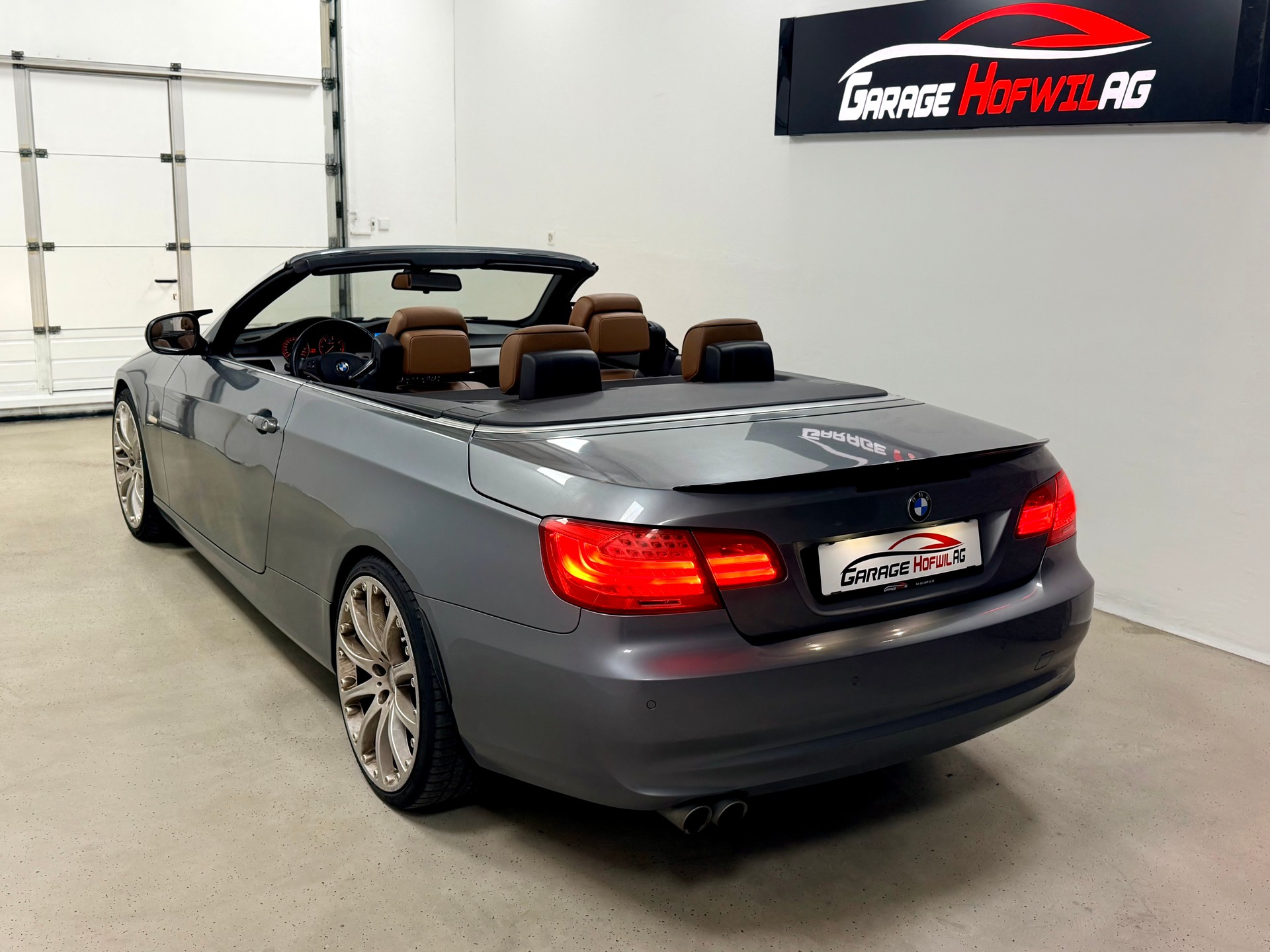 BMW 325d Cabriolet Steptronic-image-6