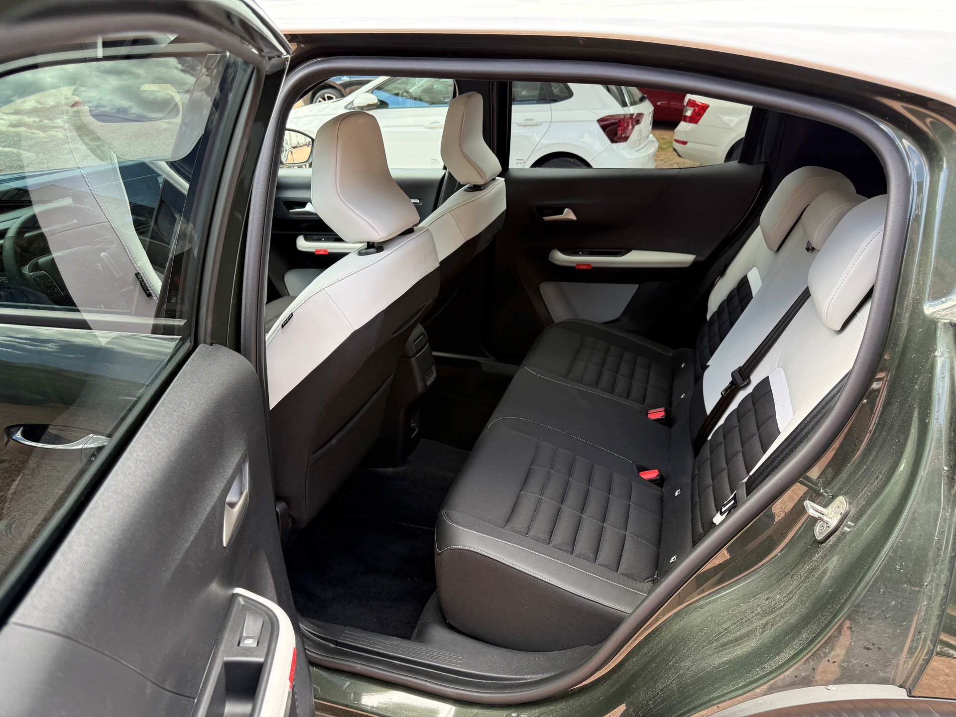 CITROEN C3 Aircross 1.2 MHEV Max-image-6