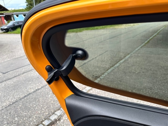 RENAULT Twingo E-Tech 27kWh Techno-image-16