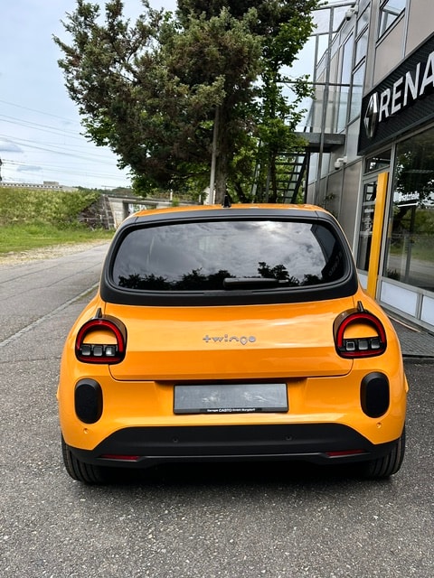 RENAULT Twingo E-Tech 27kWh Techno-image-6