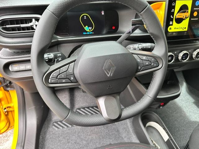 RENAULT Twingo E-Tech 27kWh Techno-image-21