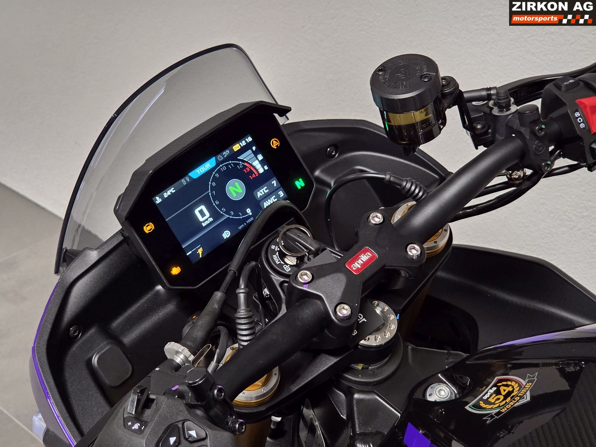 APRILIA Tuono V4 1100 E5+ Factory | inkl. Bugspoiler-image-13