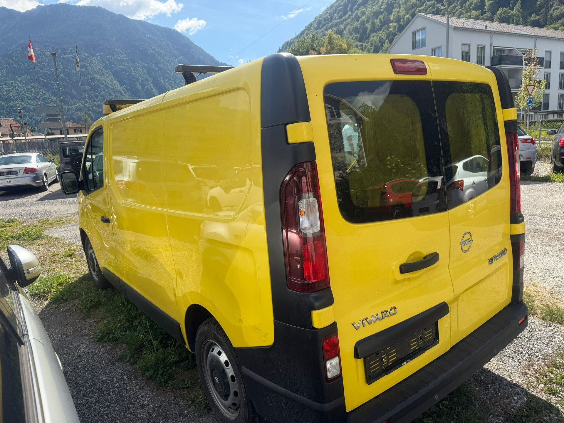 OPEL Vivaro 1.6 BiTurbo CDTI ecoFLEX 2.7t L1H1-image-4