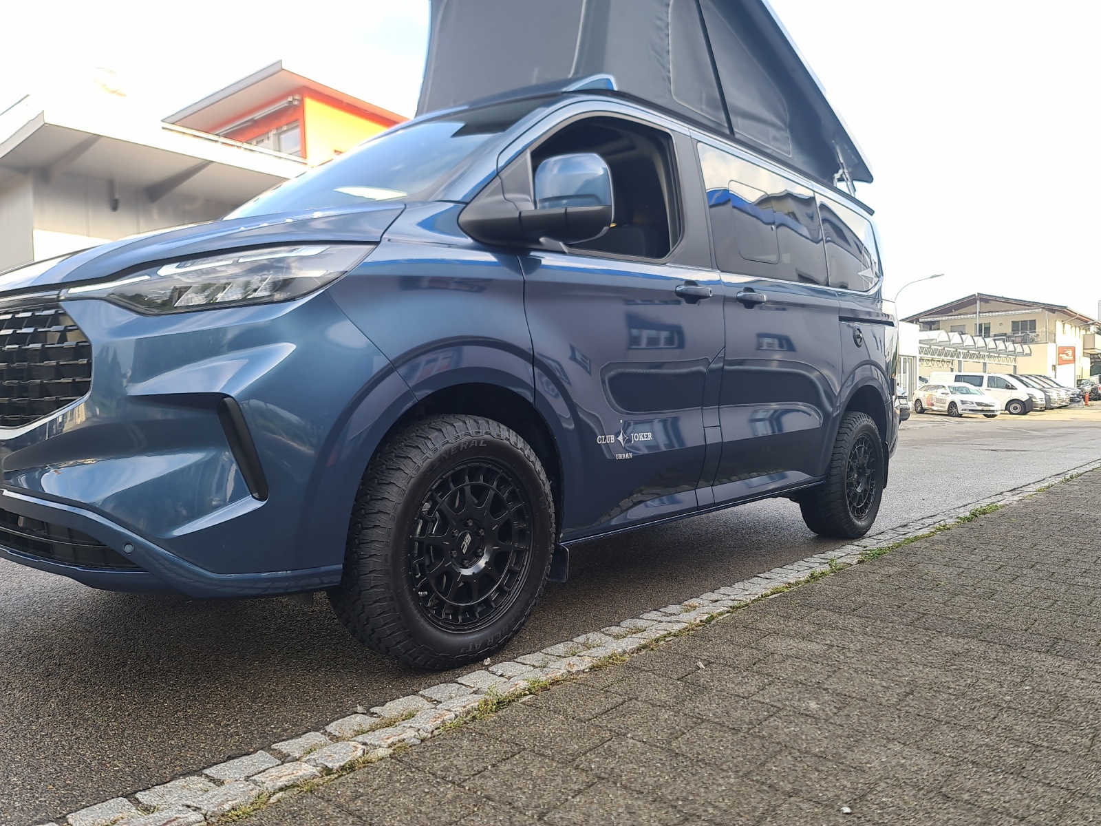 WESTFALIA Club Joker Urban Premium 2.0D 8G AWD ** Luftfahrwerk **-image-21