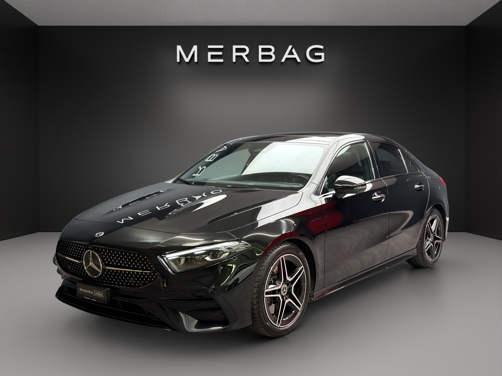 MERCEDES-BENZ A 250 AMG Line 4Matic