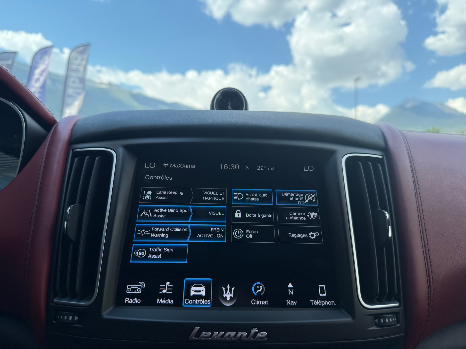 MASERATI Levante S 3.0 V6 Automatica-image-12