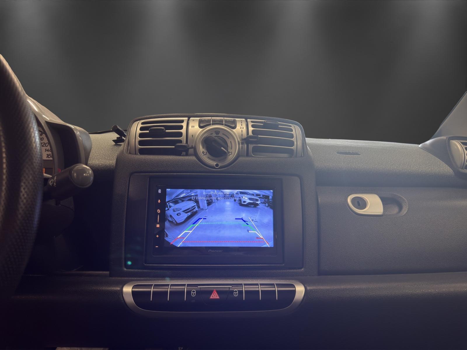 SMART fortwo limited two softouch-image-10