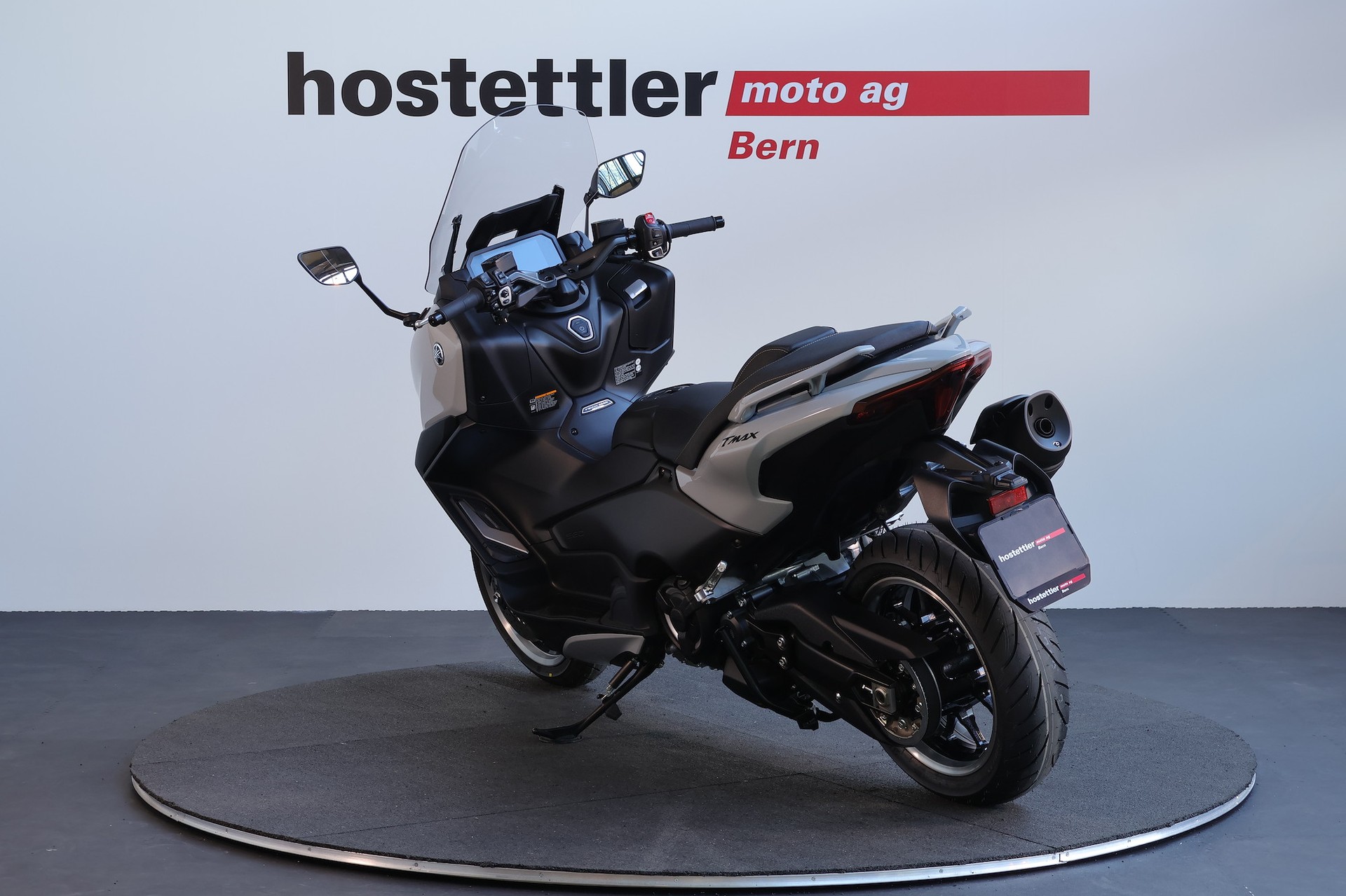 YAMAHA TMAX Tech MAX-showroom-element-3