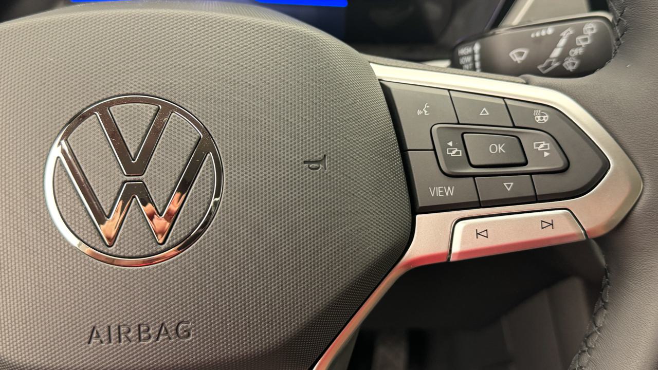 VW Touran 1.5 TSI EVO Limited-image-9