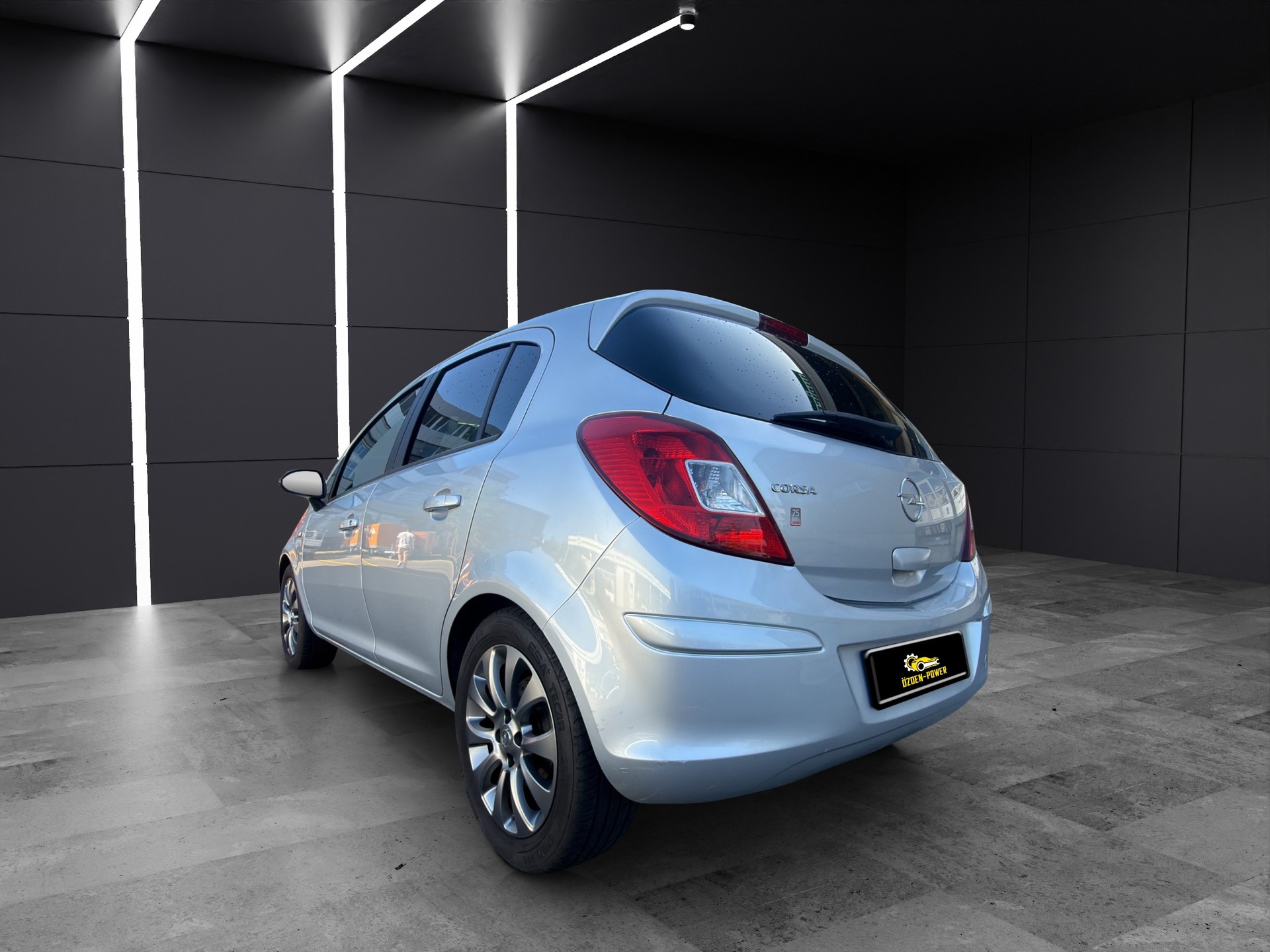 OPEL Corsa 1.4 TP Anniversary-image-5