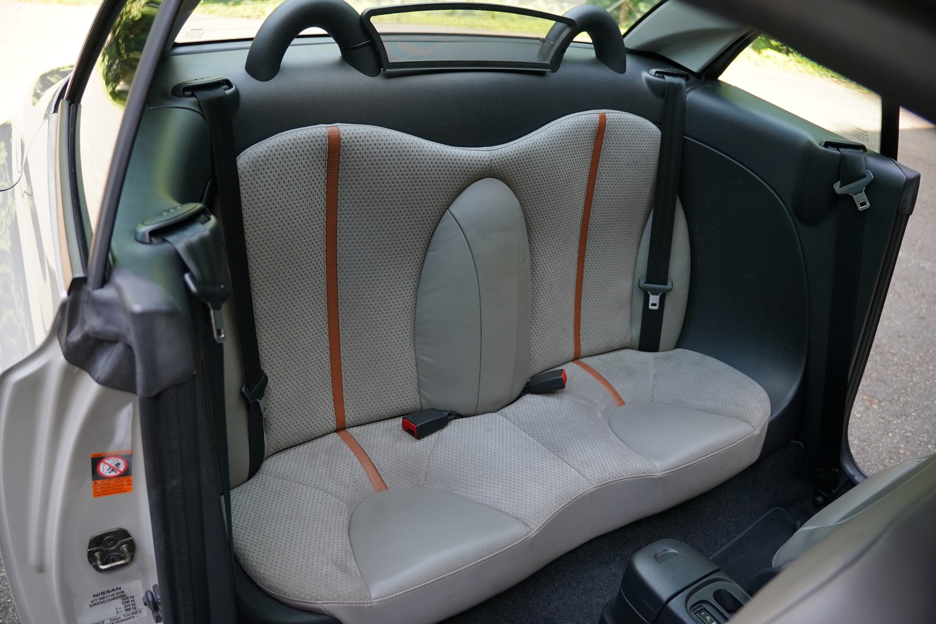 NISSAN Micra C+C 1.6 tekna-image-18